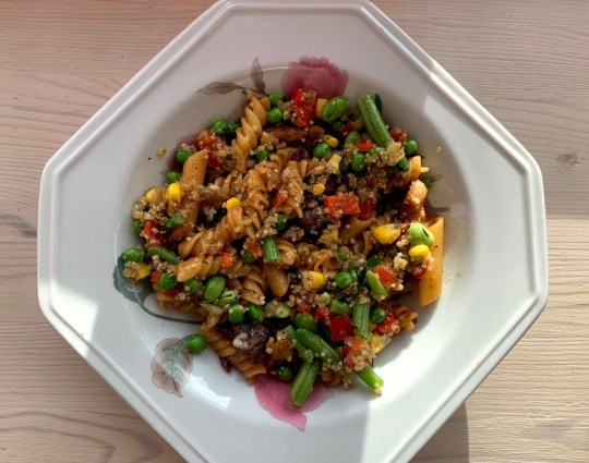 kanapasta köögiviljad